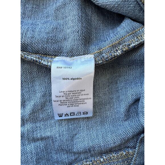 Juicy Couture Cropped Denim Jacket with Heart Patch Elbows Women’s Size M - Picture 5 of 6